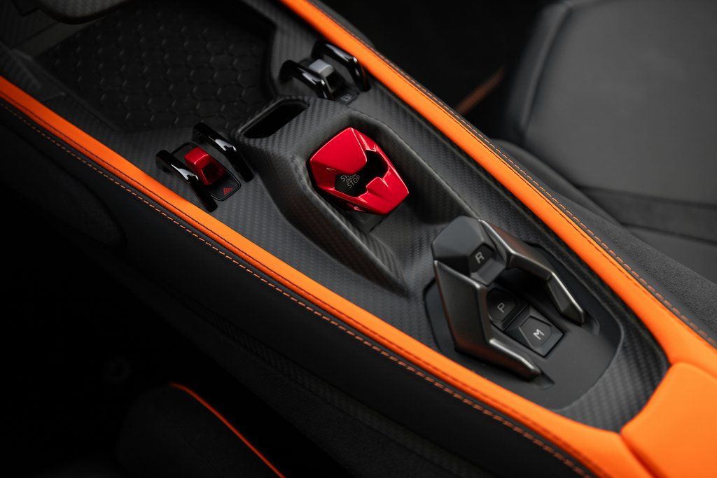 2026 Lamborghini Revuelto Base - Photo 25