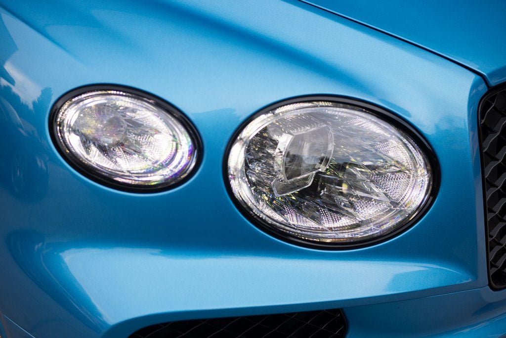 2025 Bentley Bentayga S - Photo 13
