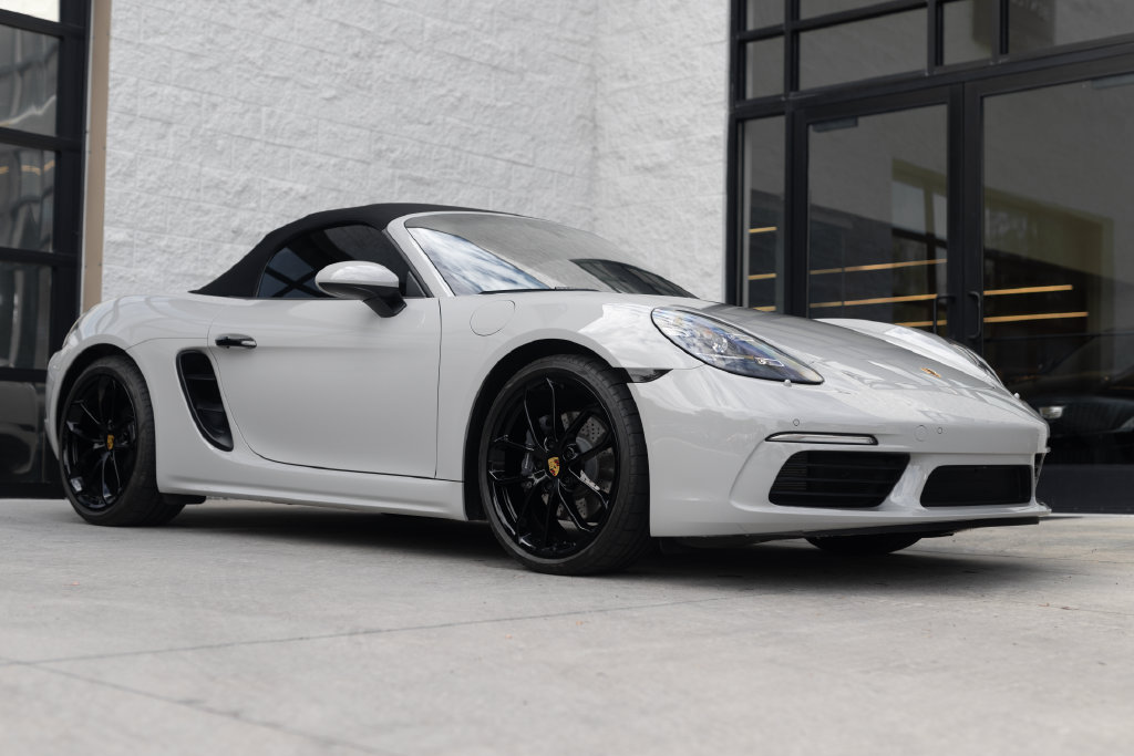 2024 Porsche 718