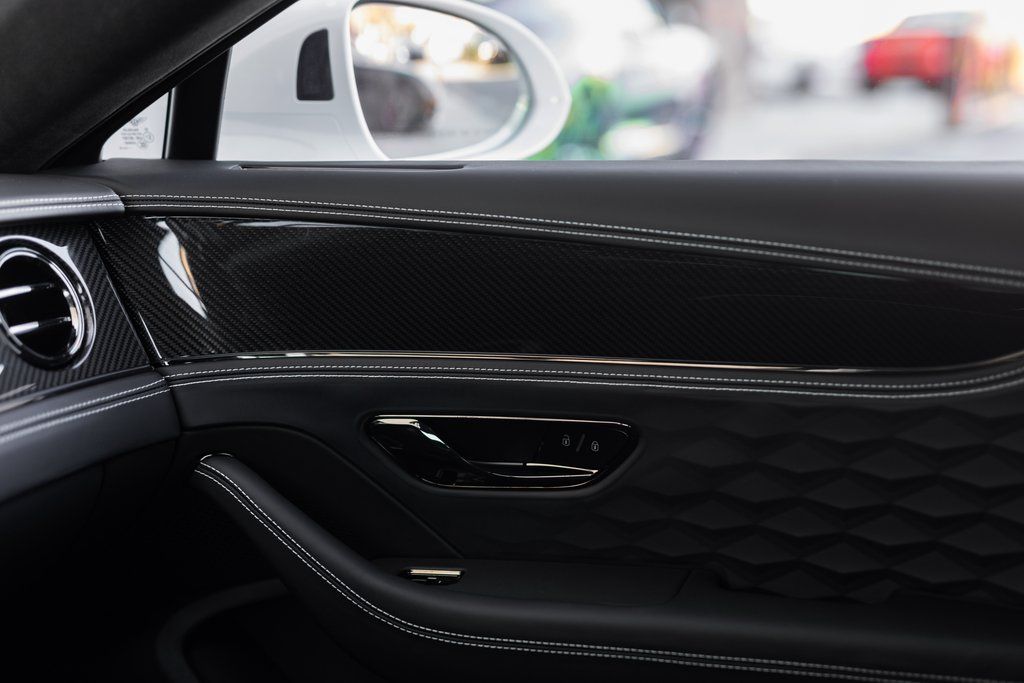 2025 Bentley Flying Spur Speed - Photo 32