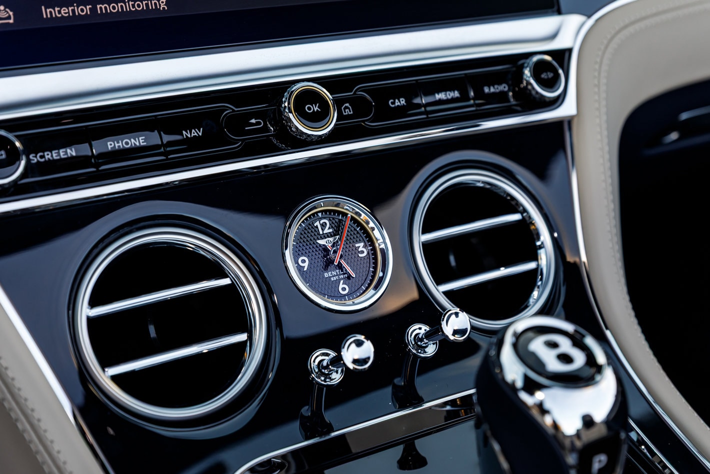 2026 Bentley Continental GTC Base - Photo 35