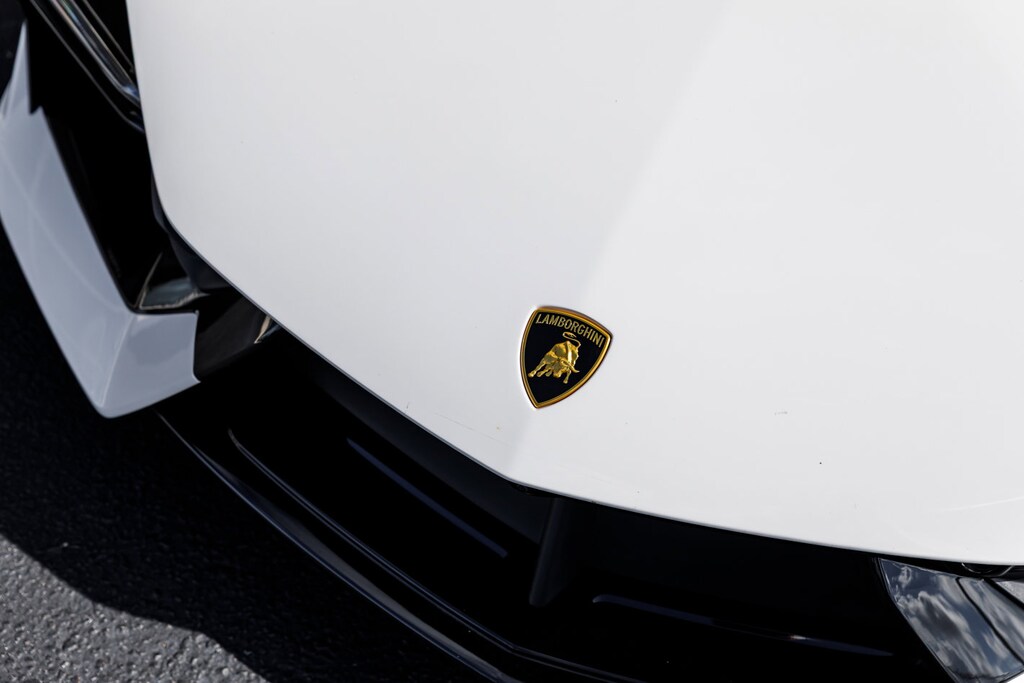 New 2025 Lamborghini Revuelto Coupe