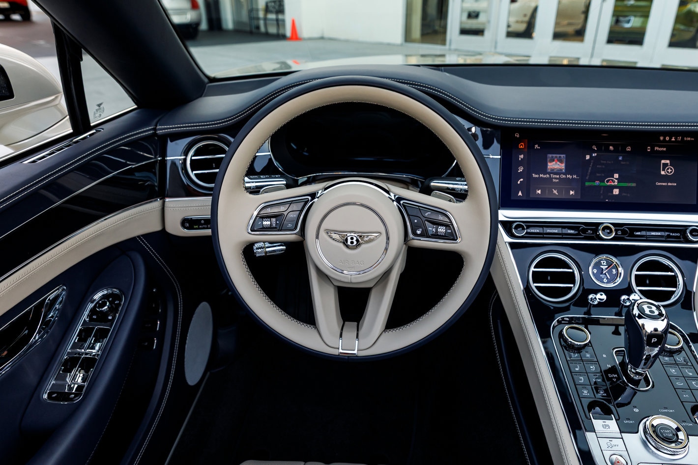 2026 Bentley Continental GTC Base - Photo 37