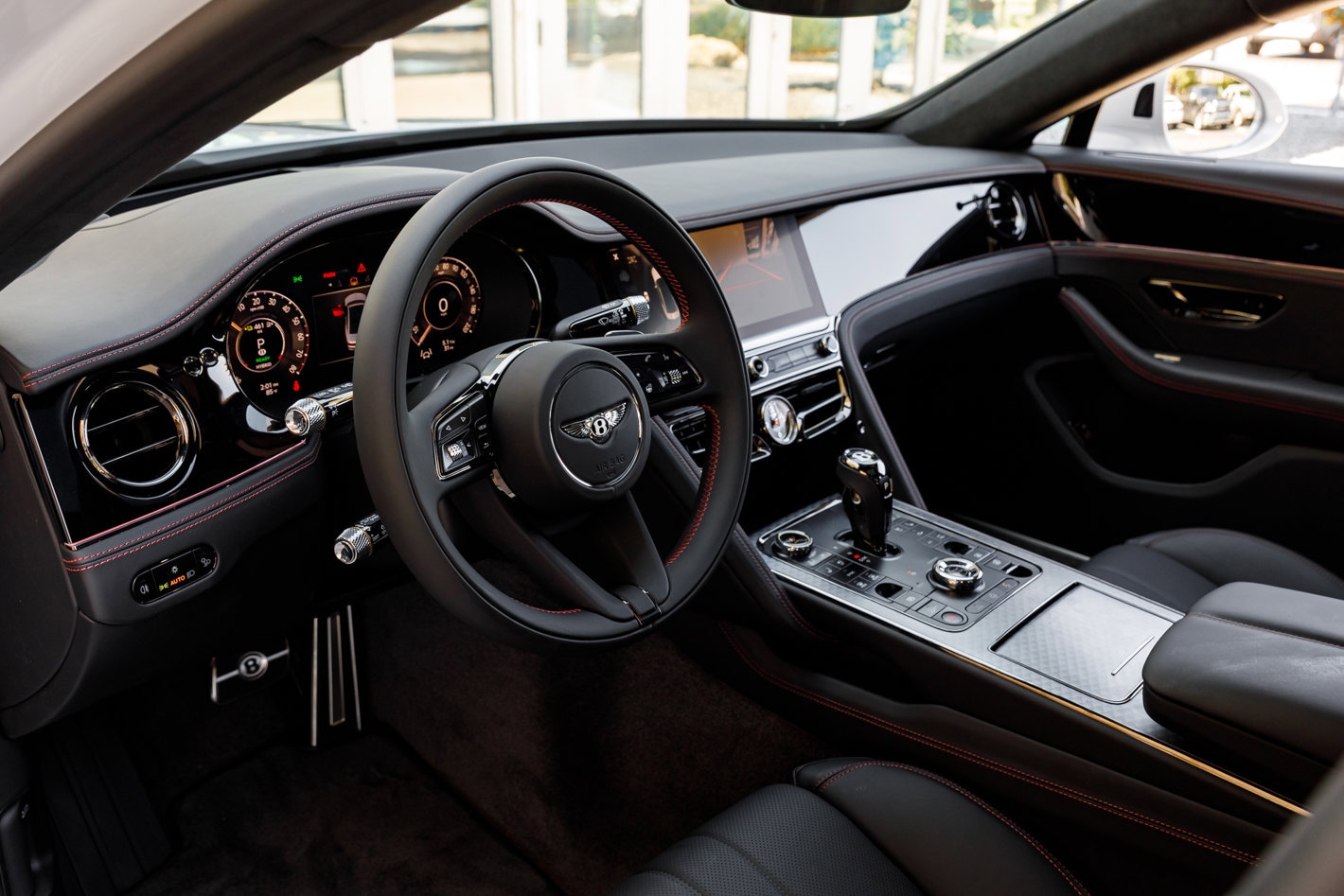 2026 Bentley Flying Spur - Photo 14