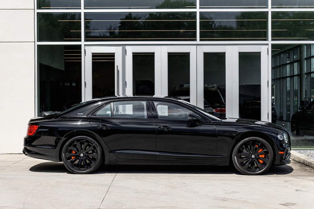 New 2025 Bentley Flying Spur Sedan