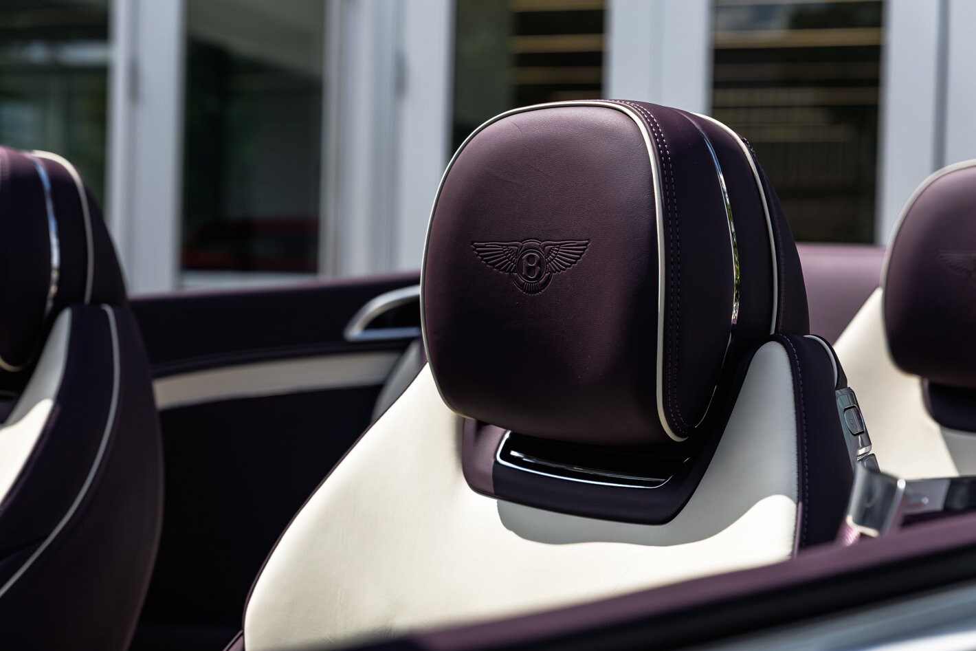 2026 Bentley Continental GTC photo 3