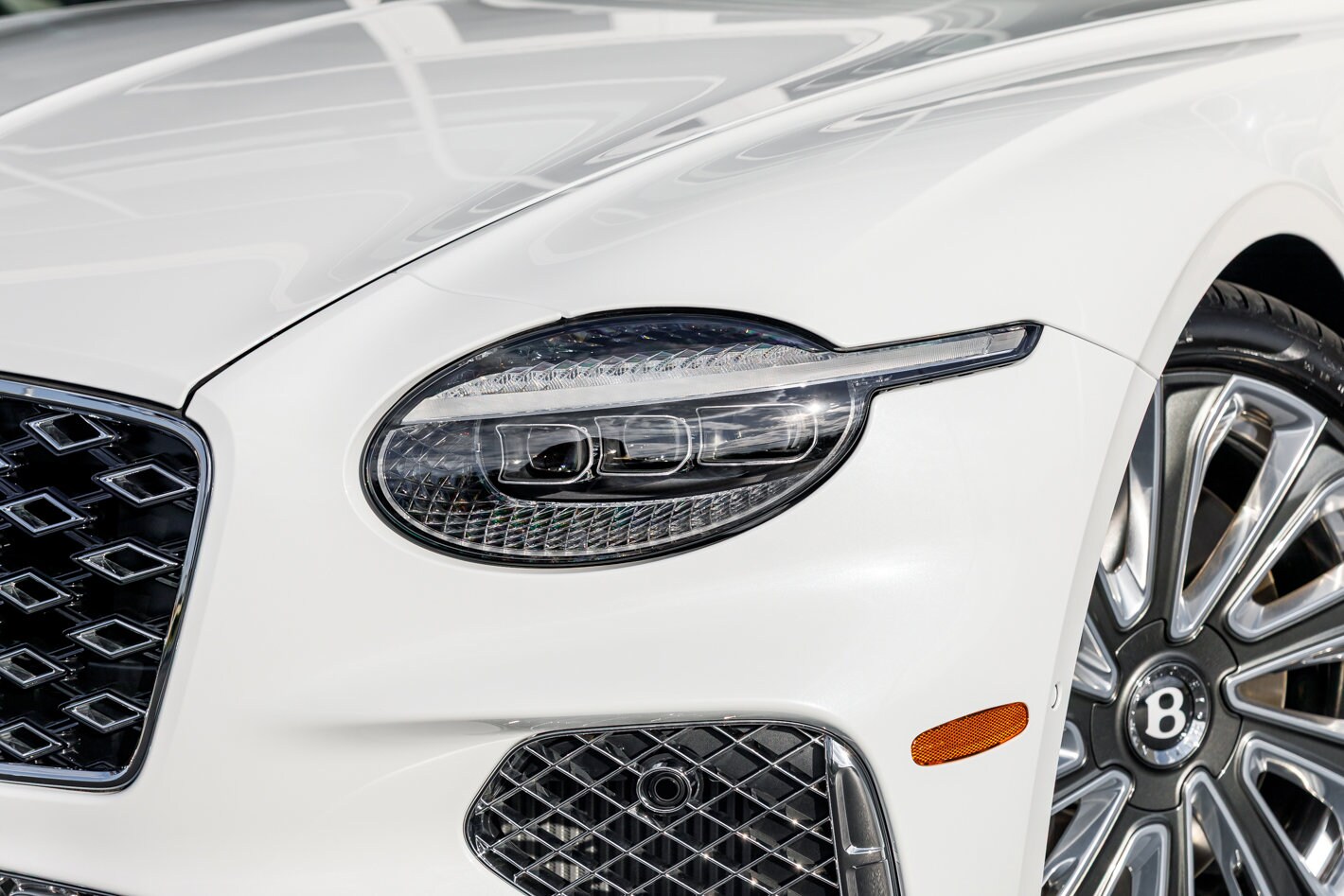 2025 Bentley Continental GT Speed photo 2