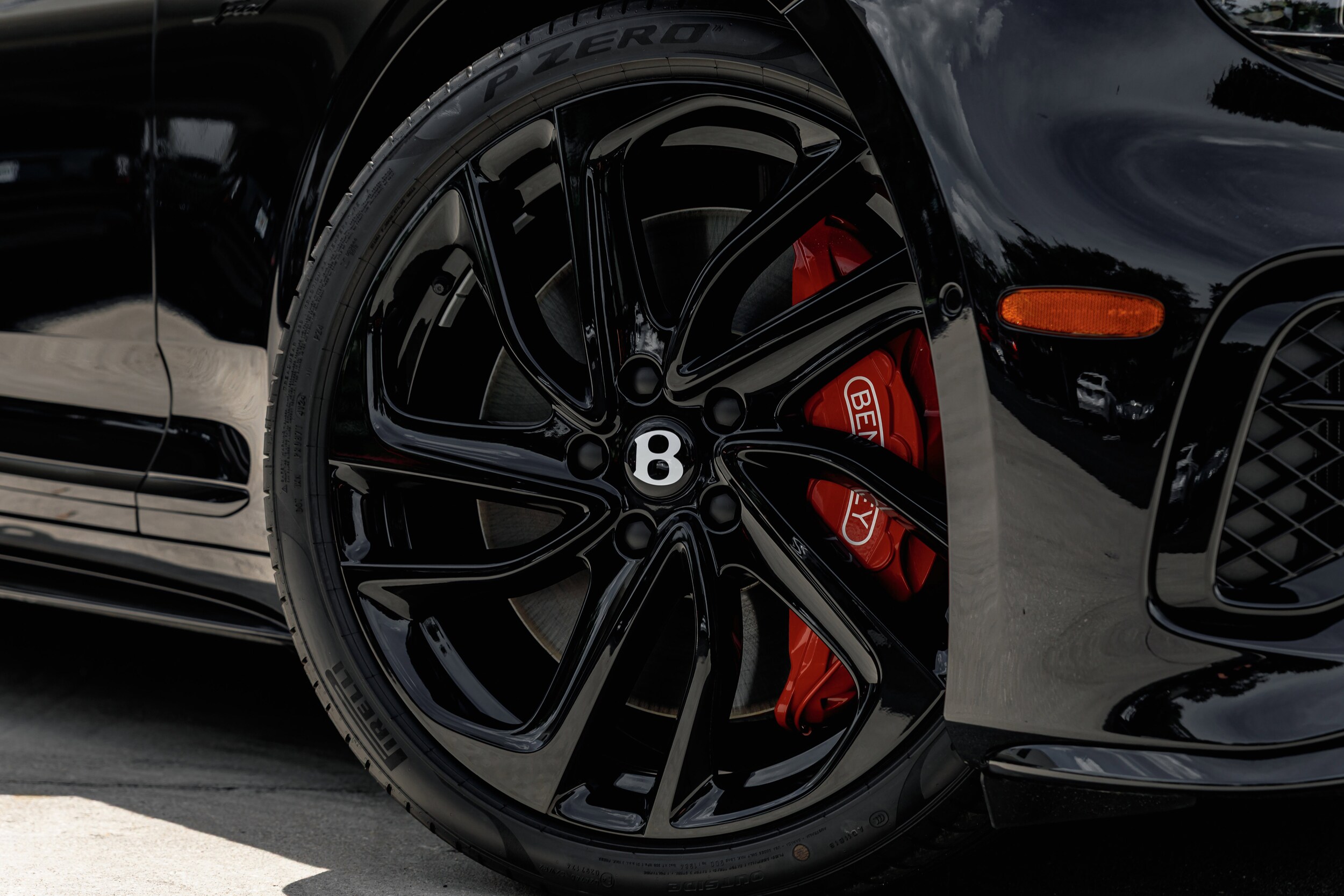 2025 Bentley Continental GT Speed photo 2