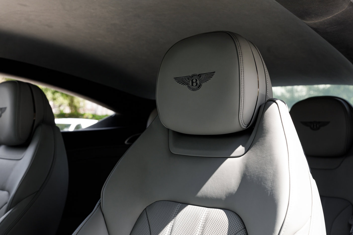2026 Bentley Continental GT - Photo 20