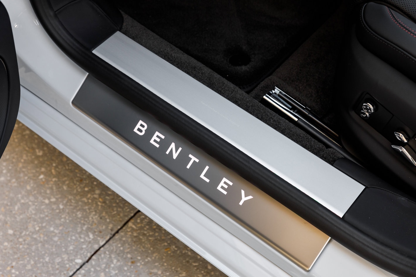 2026 Bentley Flying Spur - Photo 13