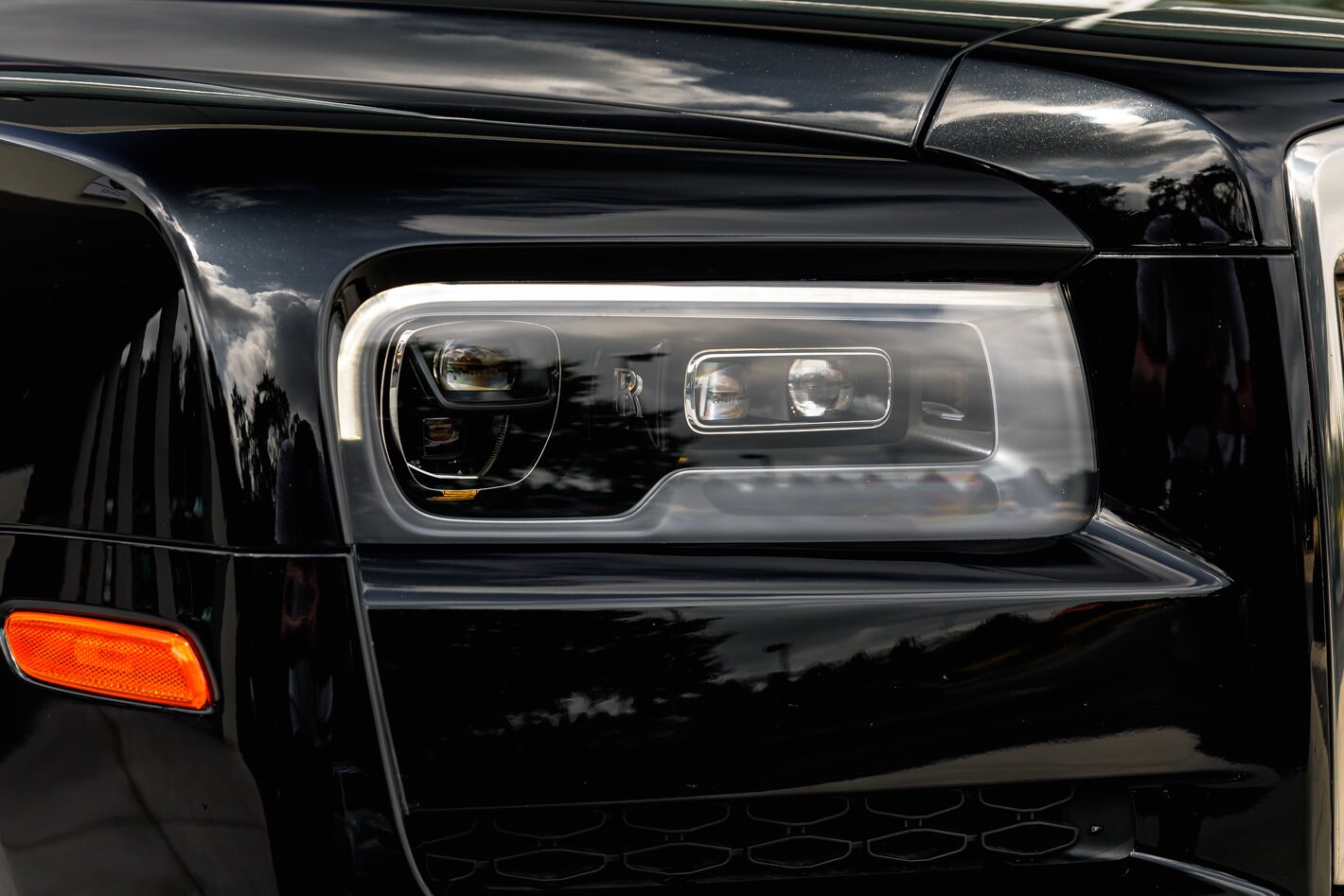 2023 Rolls Royce Cullinan RR31 photo 3