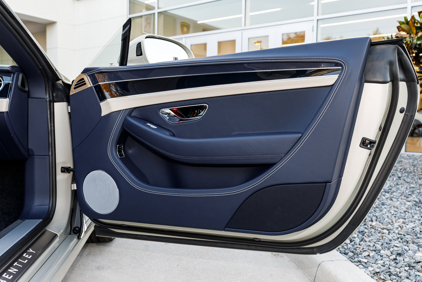 2026 Bentley Continental GTC Base - Photo 42
