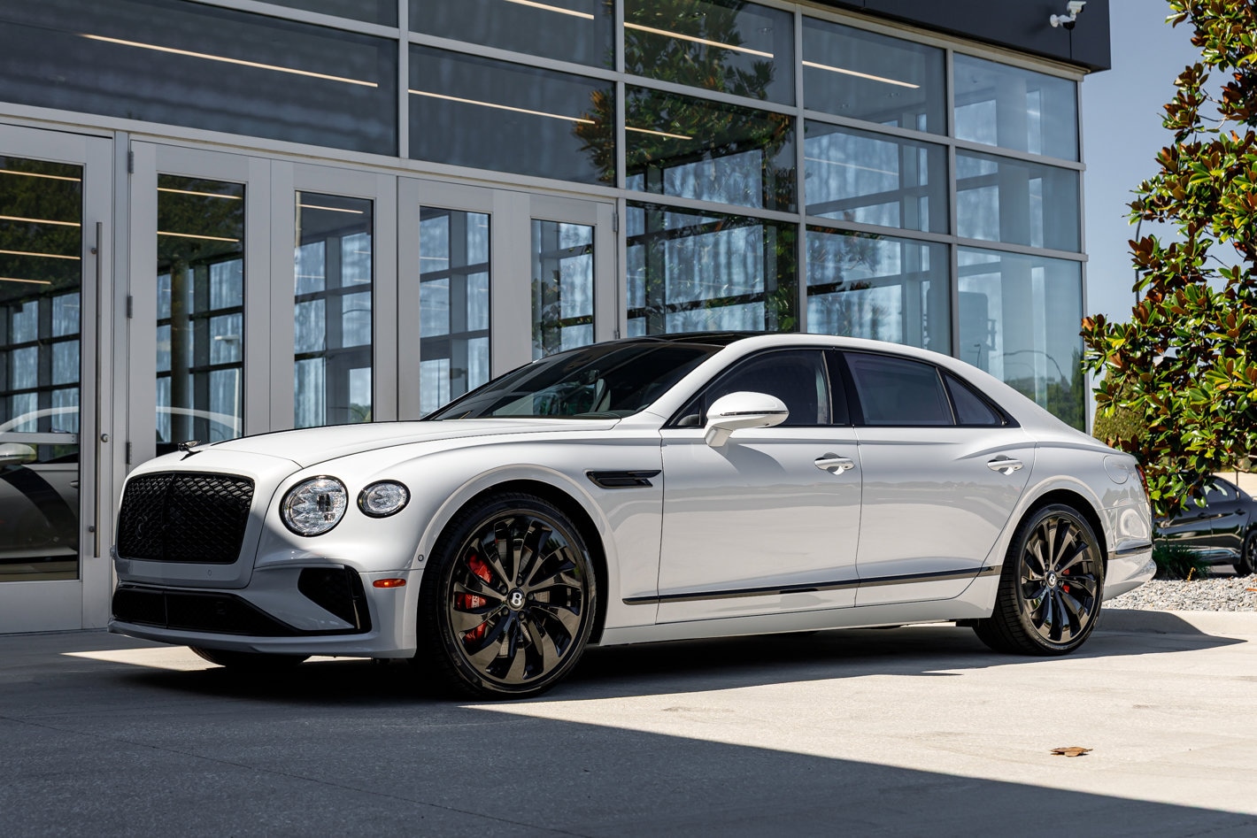 2026 Bentley Flying Spur - Photo 28
