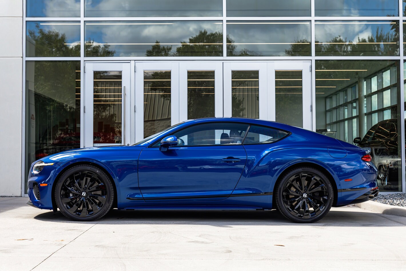 2026 Bentley Continental GT - Photo 11