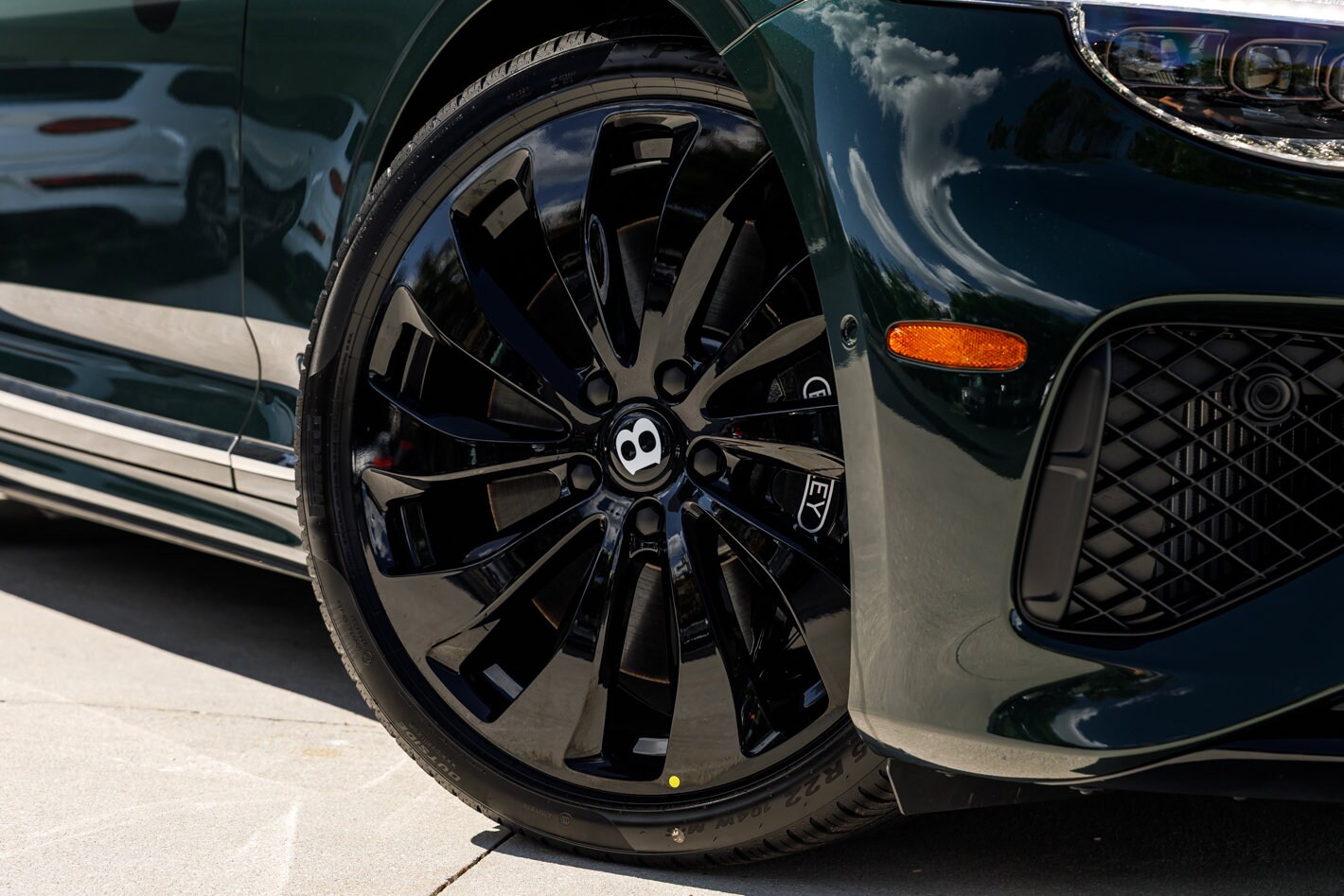 2026 Bentley Continental GTC photo 2