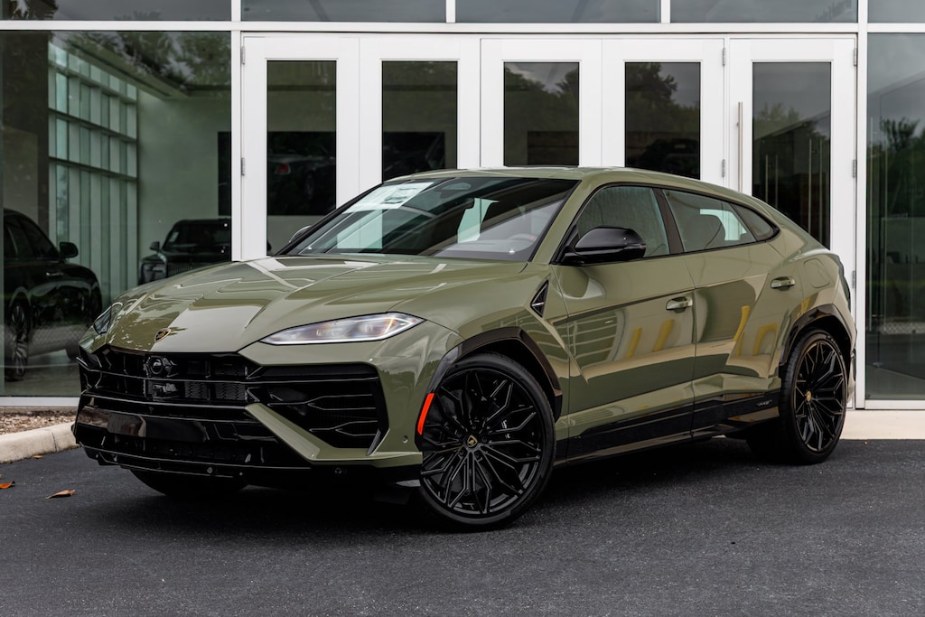 New 2026 Lamborghini Urus SE SUV