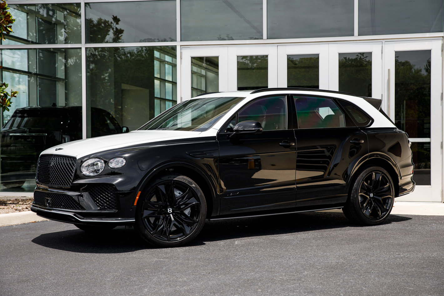 2026 Bentley Bentayga Speed's photo