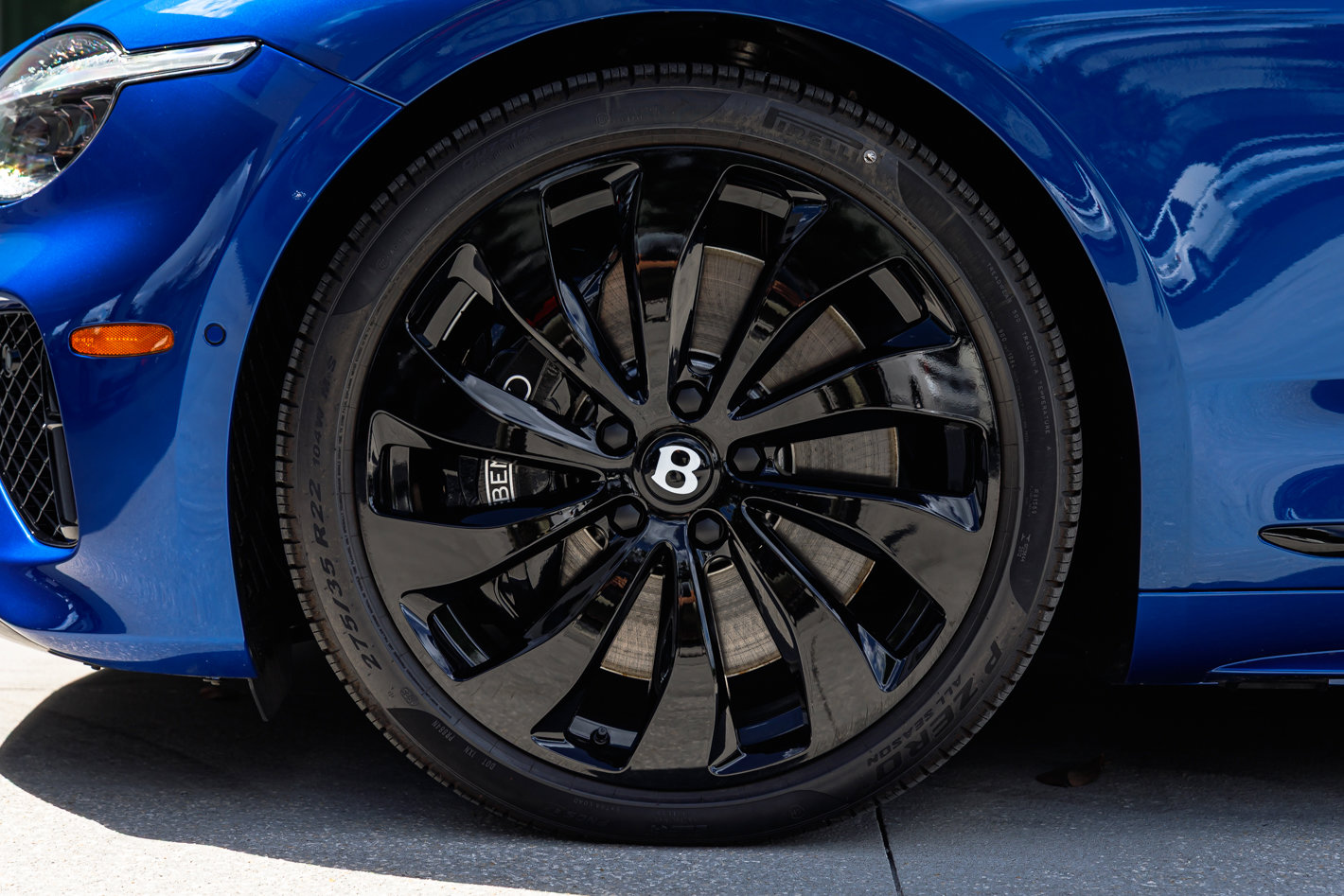 2026 Bentley Continental GT - Photo 14