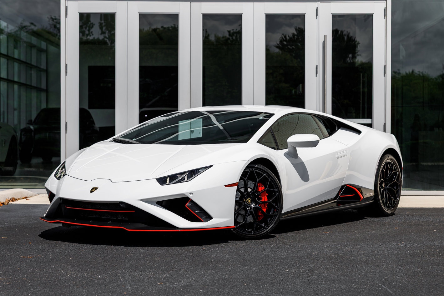2022 Lamborghini Huracan EVO Coupe's photo