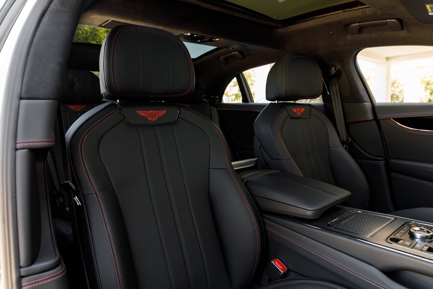 2026 Bentley Flying Spur - Photo 25