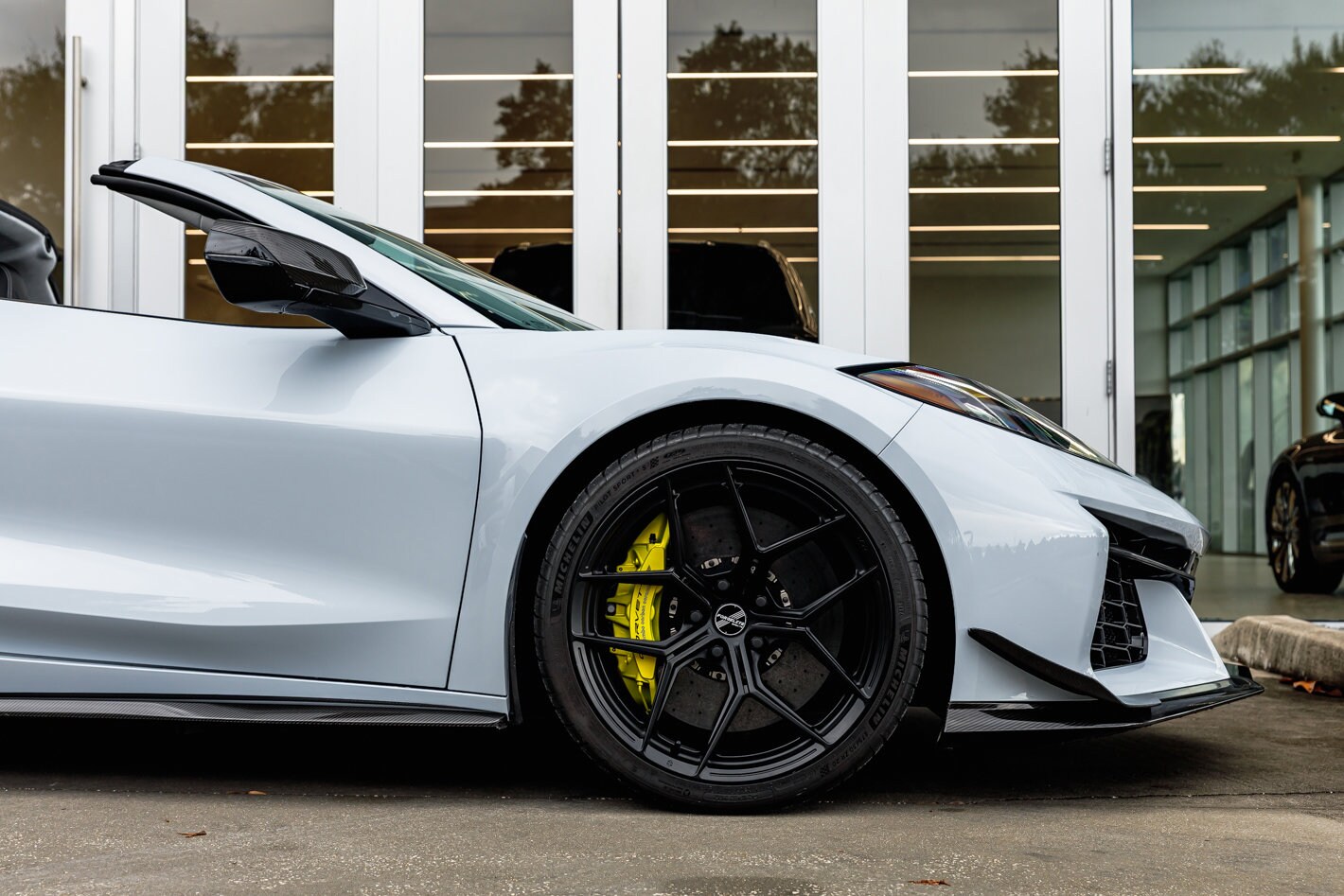 2023 Chevrolet Corvette Z06 3LZ Coupe photo 4