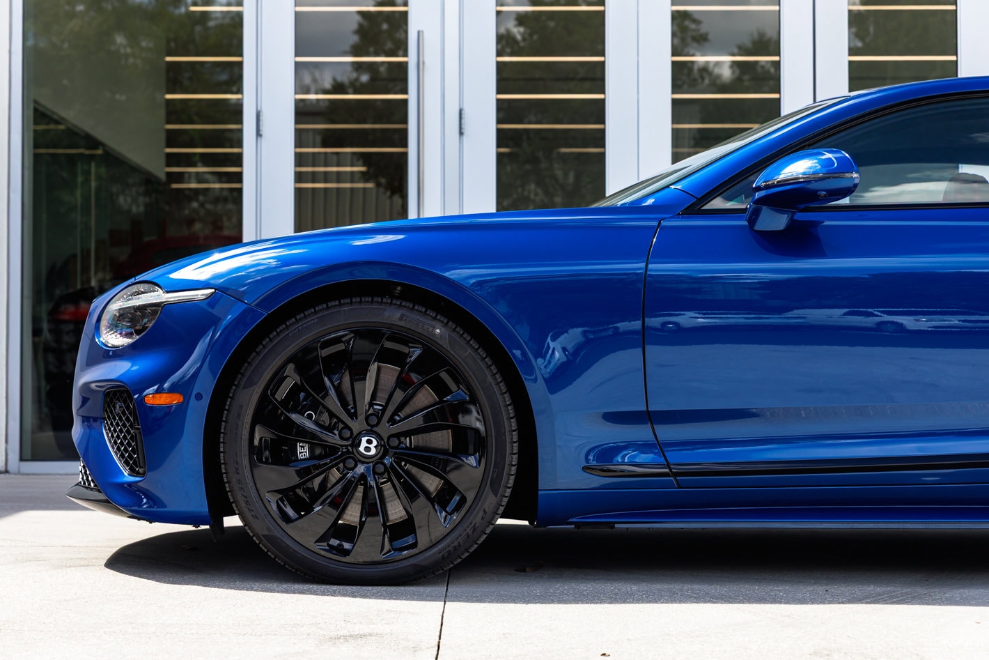 2026 Bentley Continental GT - Photo 12