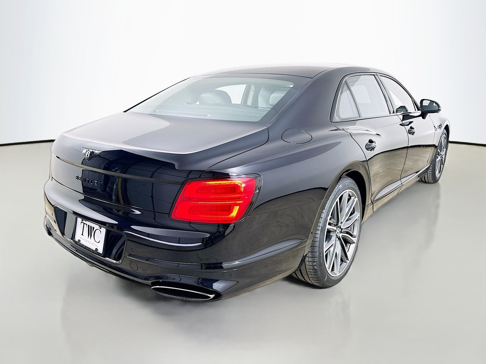2026 Bentley Flying Spur Azure - Photo 5