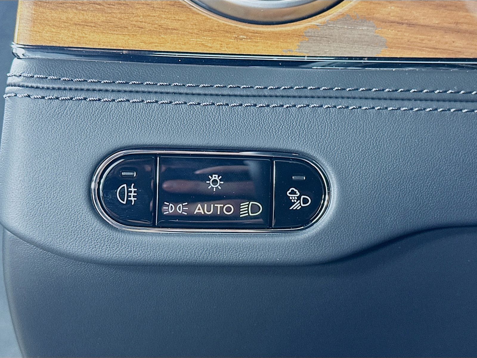 2026 Bentley Continental GT Base - Photo 10