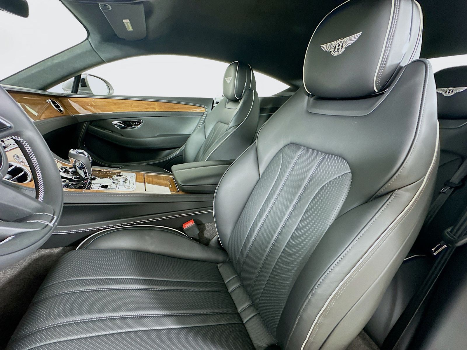2026 Bentley Continental GT Base - Photo 27
