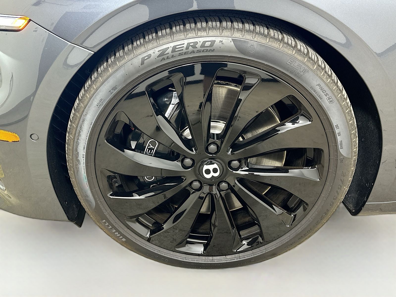 2025 Bentley Continental GT Black Edition - Photo 52