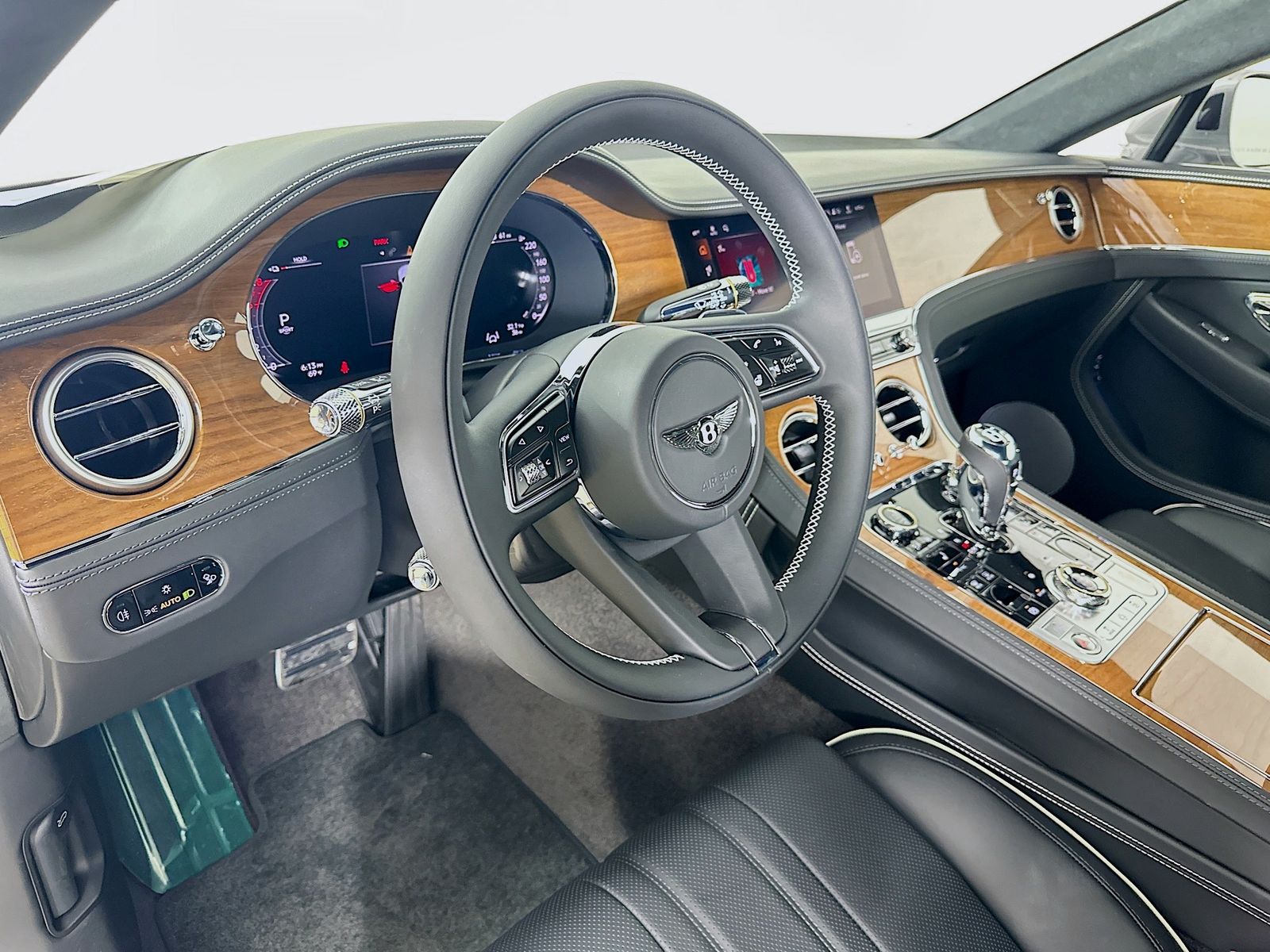 2026 Bentley Continental GT Base - Photo 9