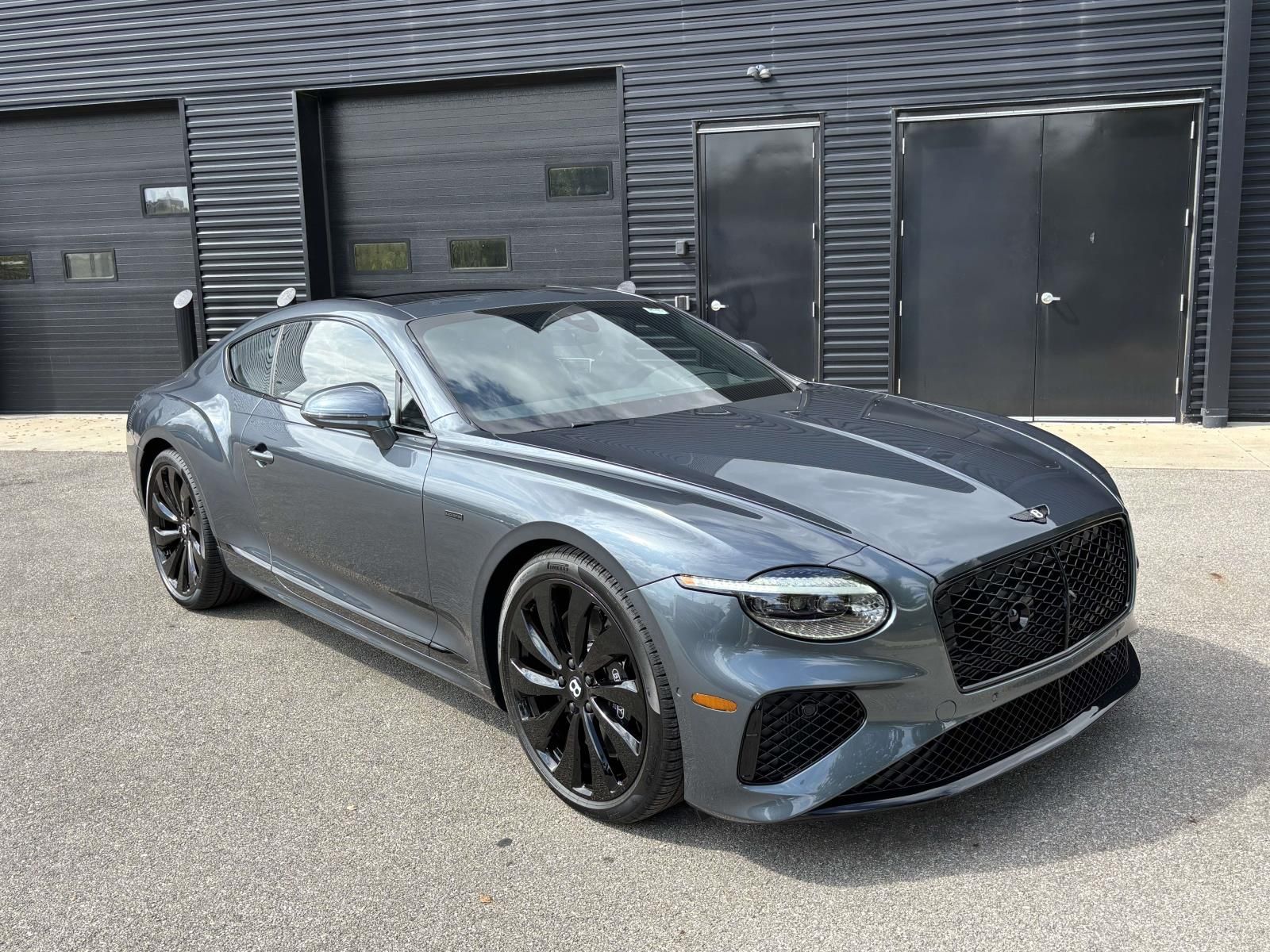 2025 Bentley Continental GT Black Edition's photo