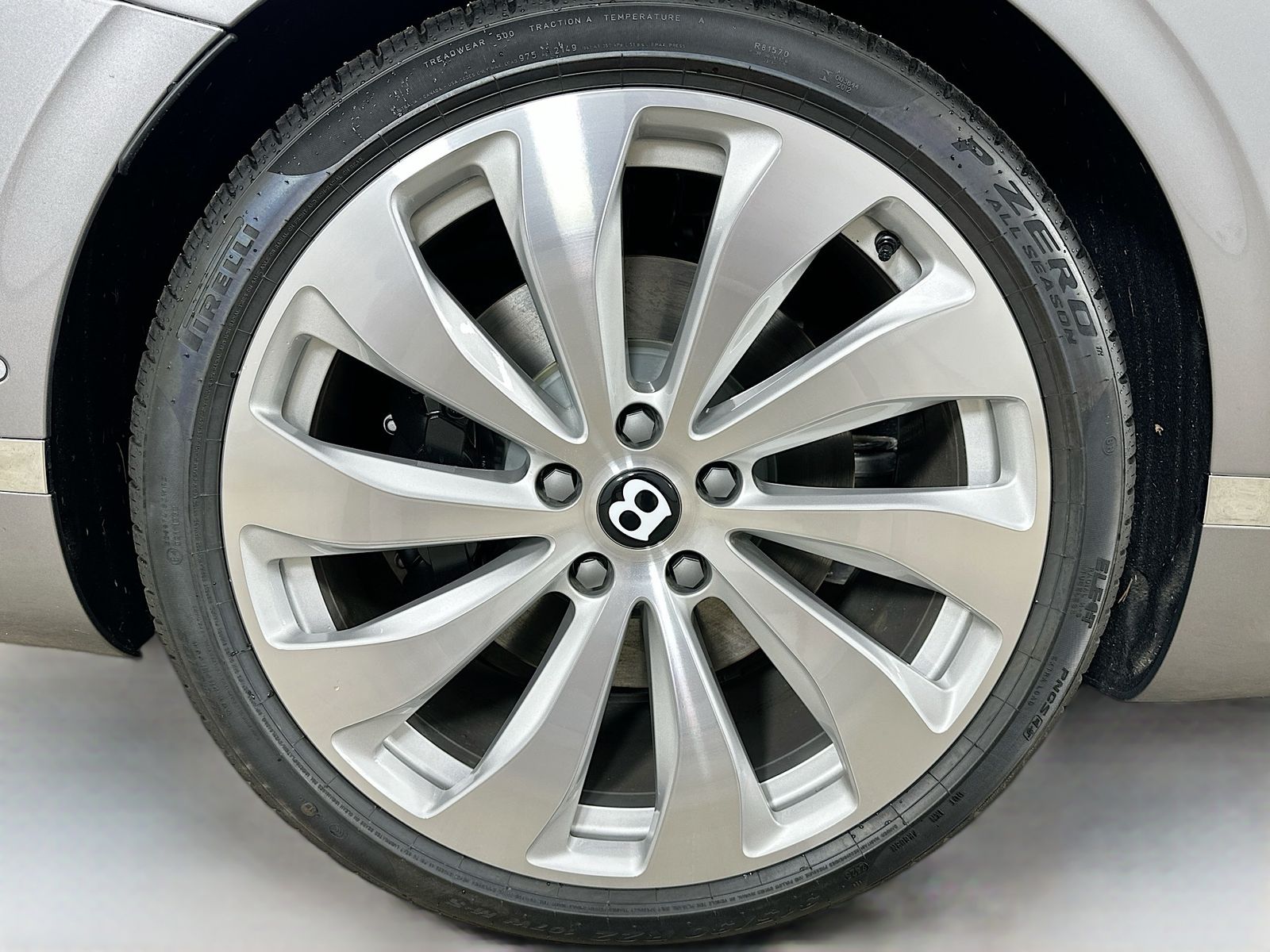 2026 Bentley Continental GT Base - Photo 37
