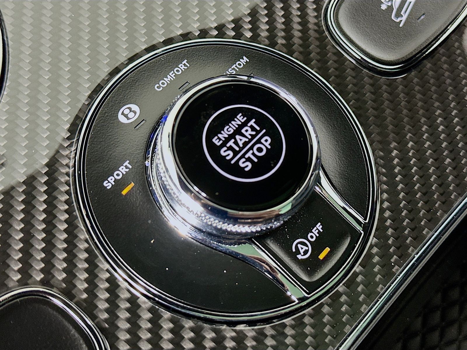 2026 Bentley Bentayga Speed - Photo 16