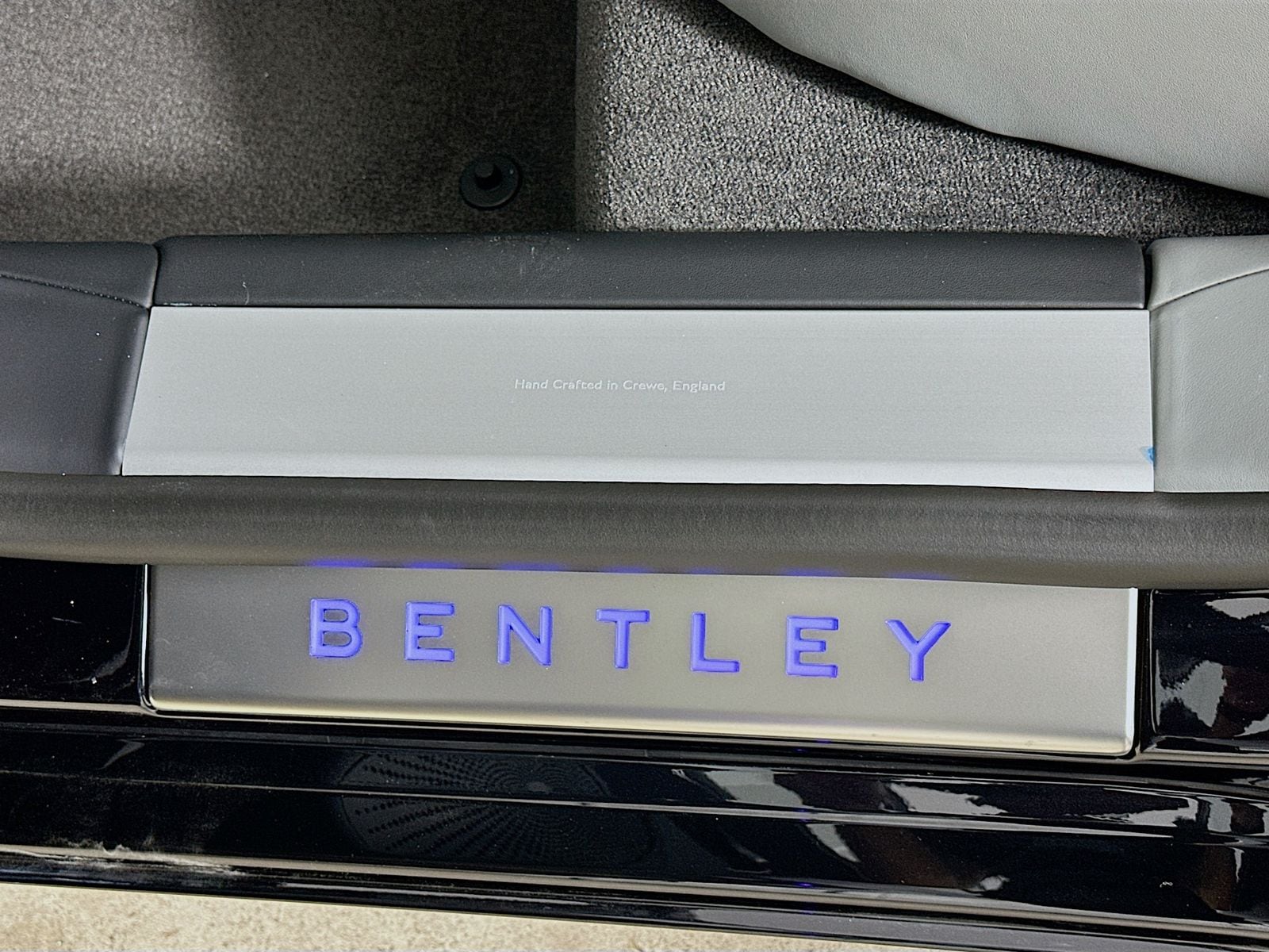 2026 Bentley Flying Spur Azure - Photo 38