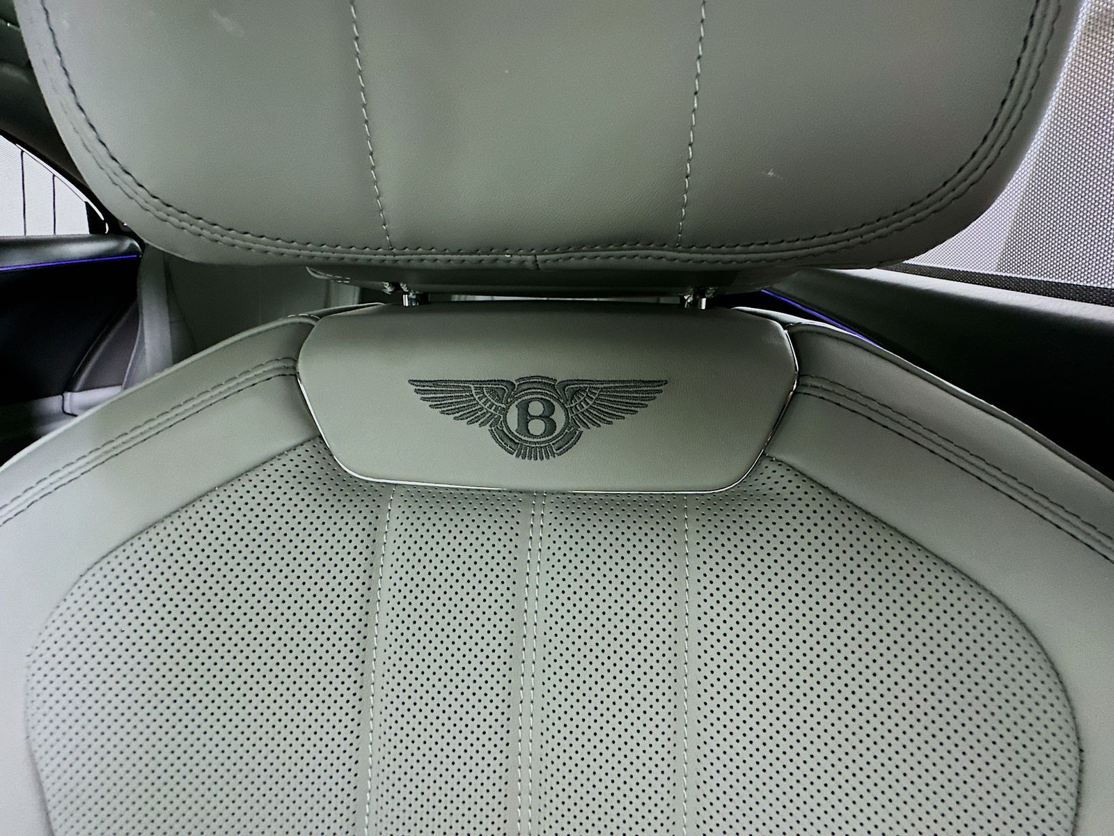 2026 Bentley Flying Spur Azure - Photo 41