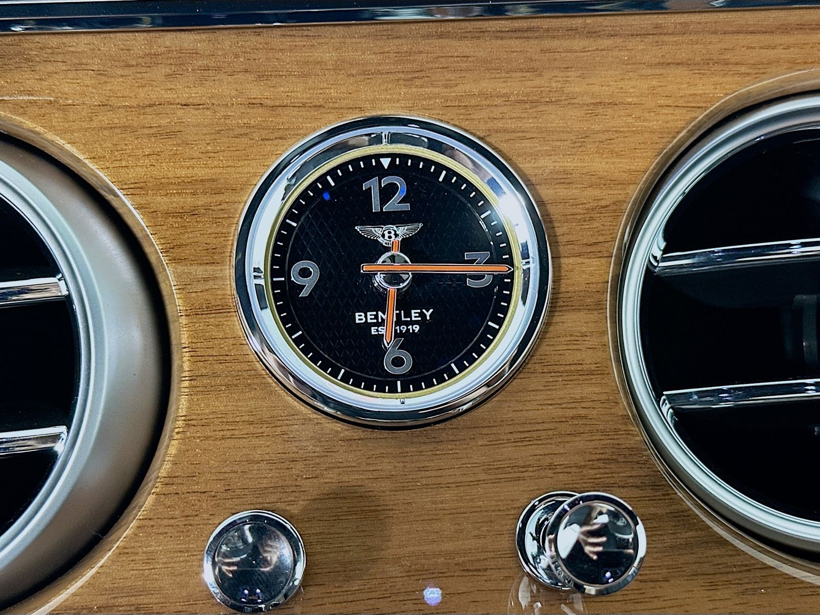 2026 Bentley Continental GT Base - Photo 32