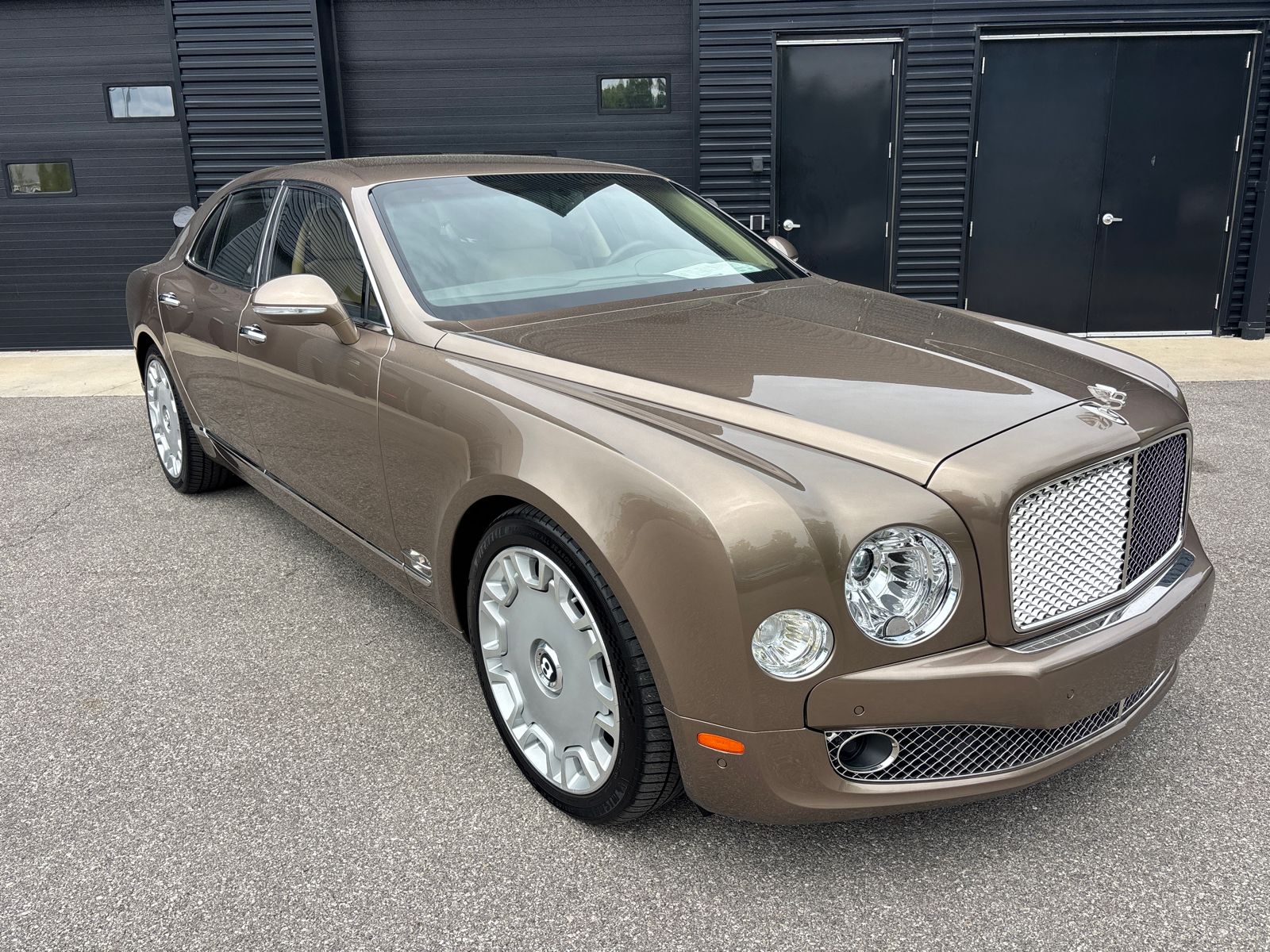 2011 Bentley Mulsanne -'s photo