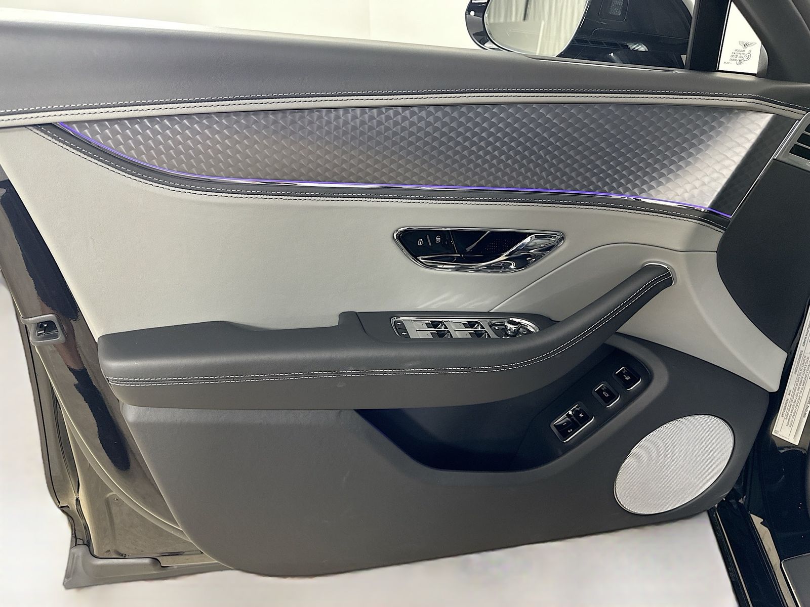 2026 Bentley Flying Spur Azure - Photo 17