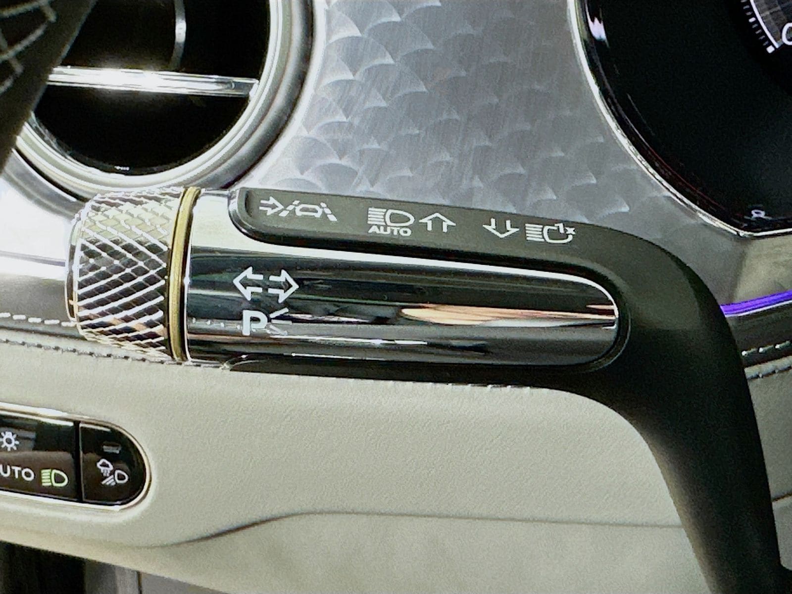 2026 Bentley Flying Spur Azure - Photo 21