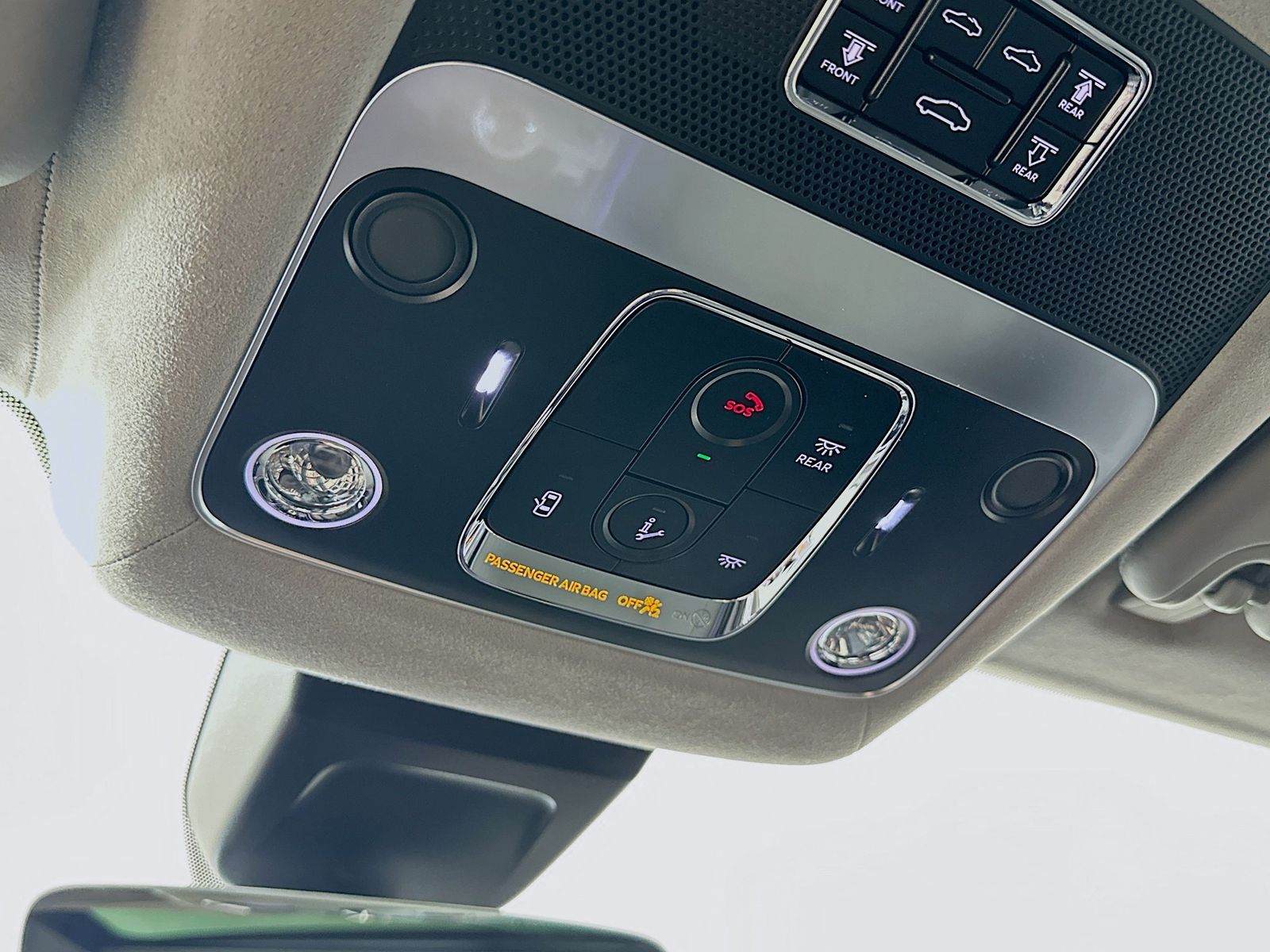 2026 Bentley Flying Spur Azure - Photo 33