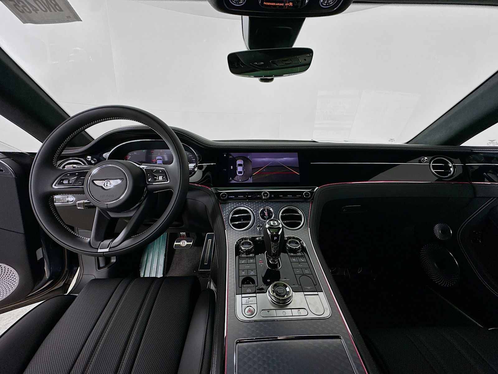 2025 Bentley Continental GT Black Edition - Photo 15
