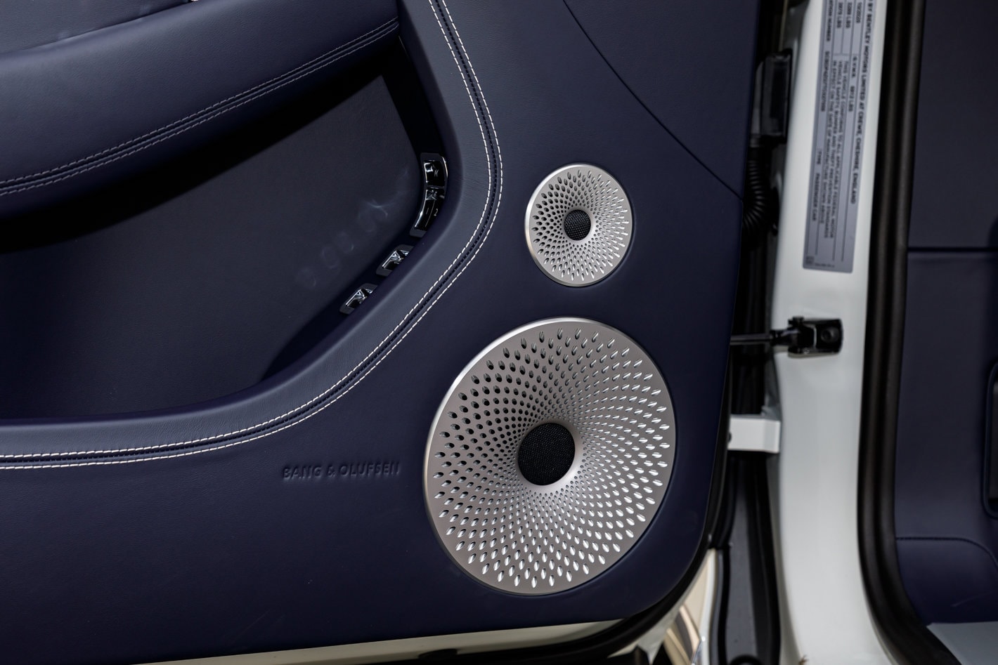 2026 Bentley Continental GTC - Photo 27