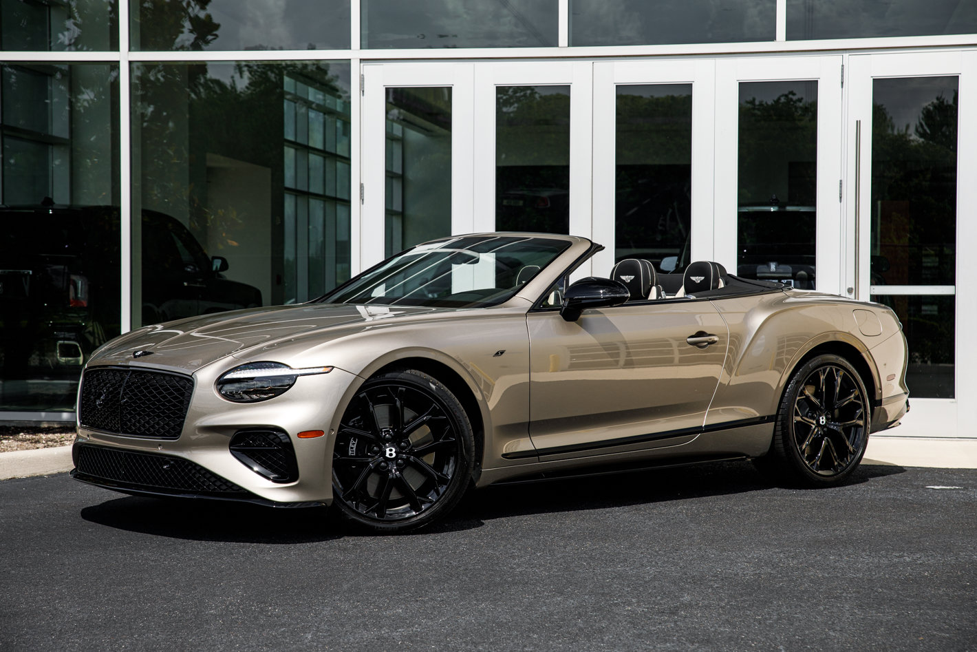 2026 Bentley Continental GT's photo