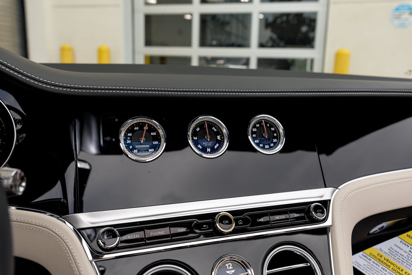 2026 Bentley Continental GTC - Photo 46