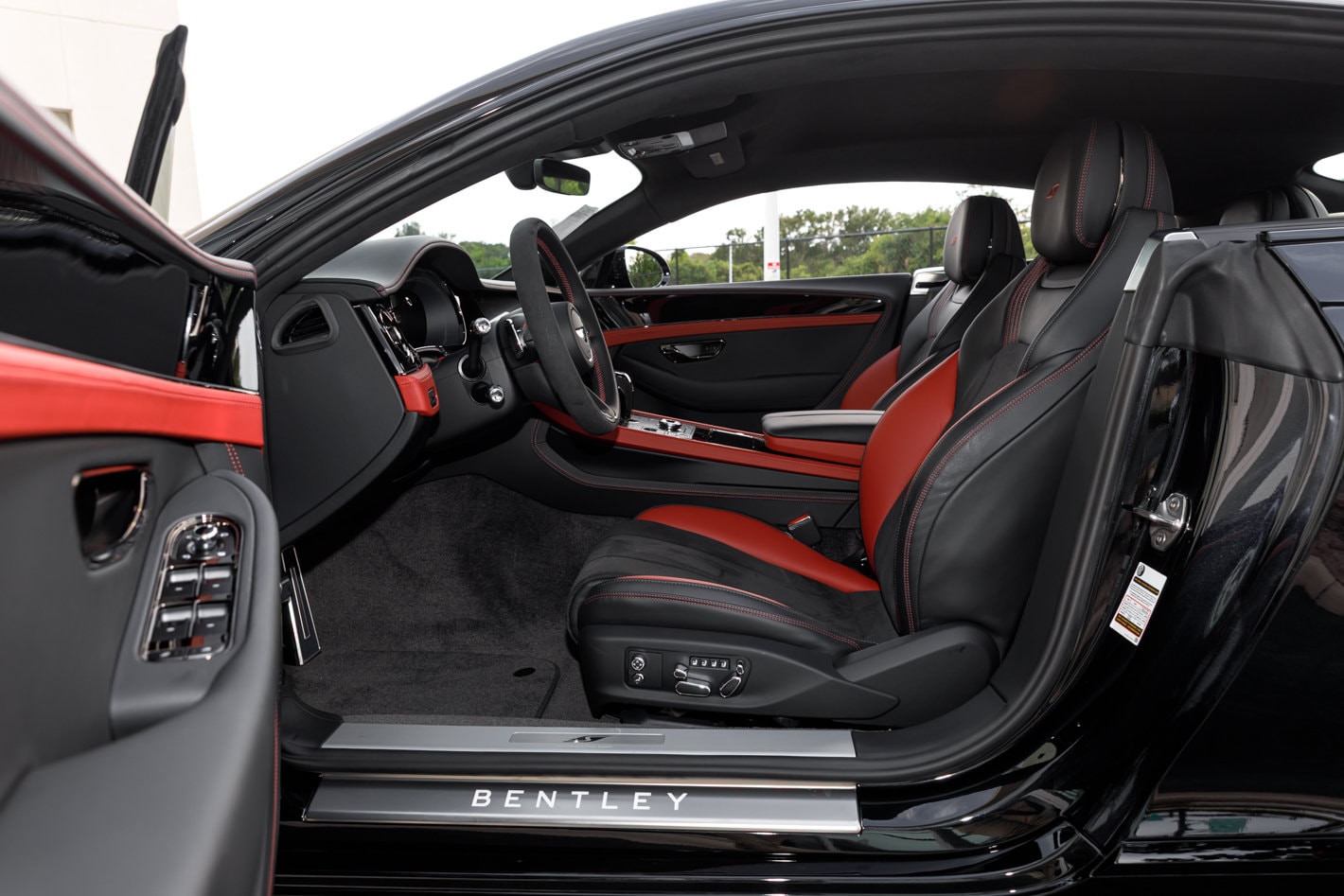 2026 Bentley Continental GT - Photo 34
