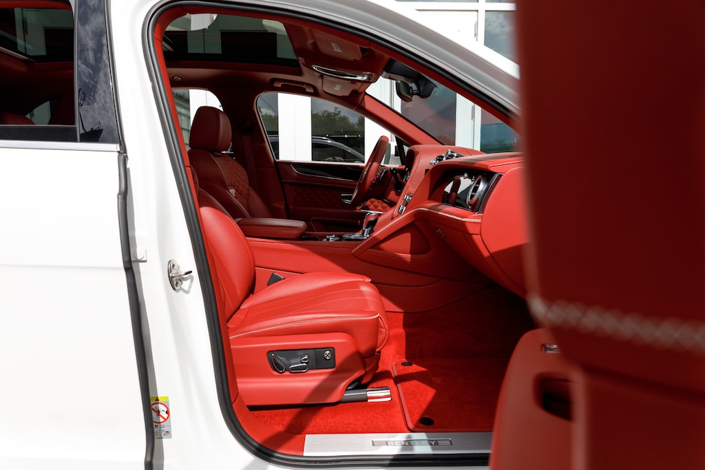 Used 2021 Bentley Bentayga V8 V8 AWD