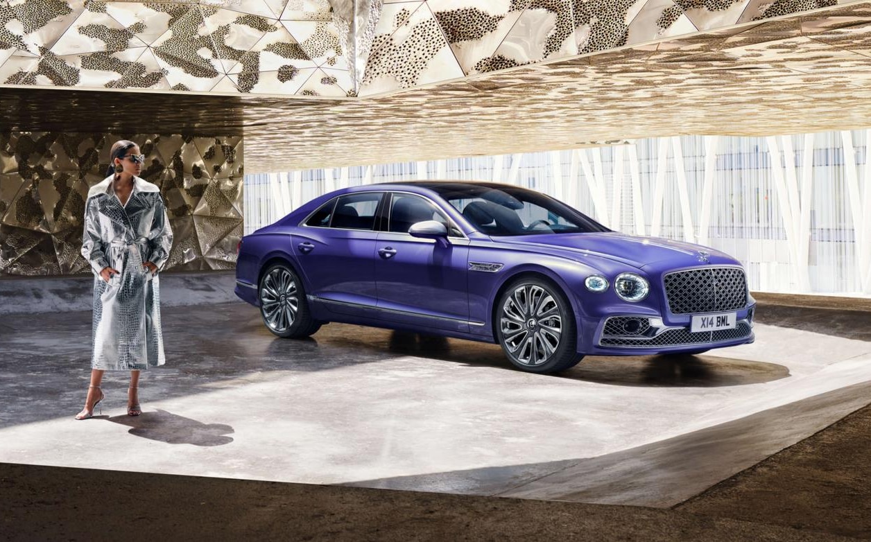 Used Bentley 2024 Flying Spur Purple Showroom
