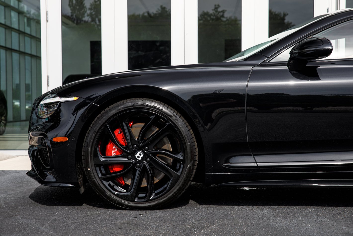 2026 Bentley Continental GT - Photo 8