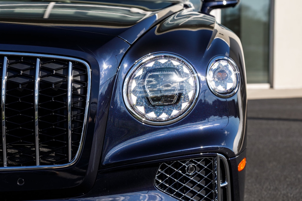 New 2026 Bentley Flying Spur AZURE